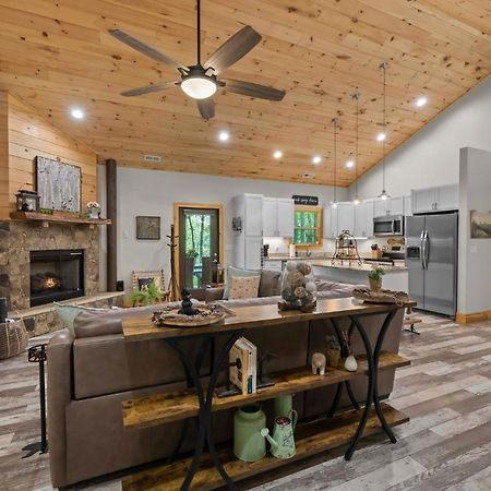 Stunning Views, Superb Atmosphere, Modern Amenities, In The Middle Of Nature Bryson City Eksteriør bilde