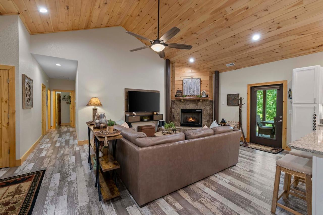 Stunning Views, Superb Atmosphere, Modern Amenities, In The Middle Of Nature Bryson City Eksteriør bilde