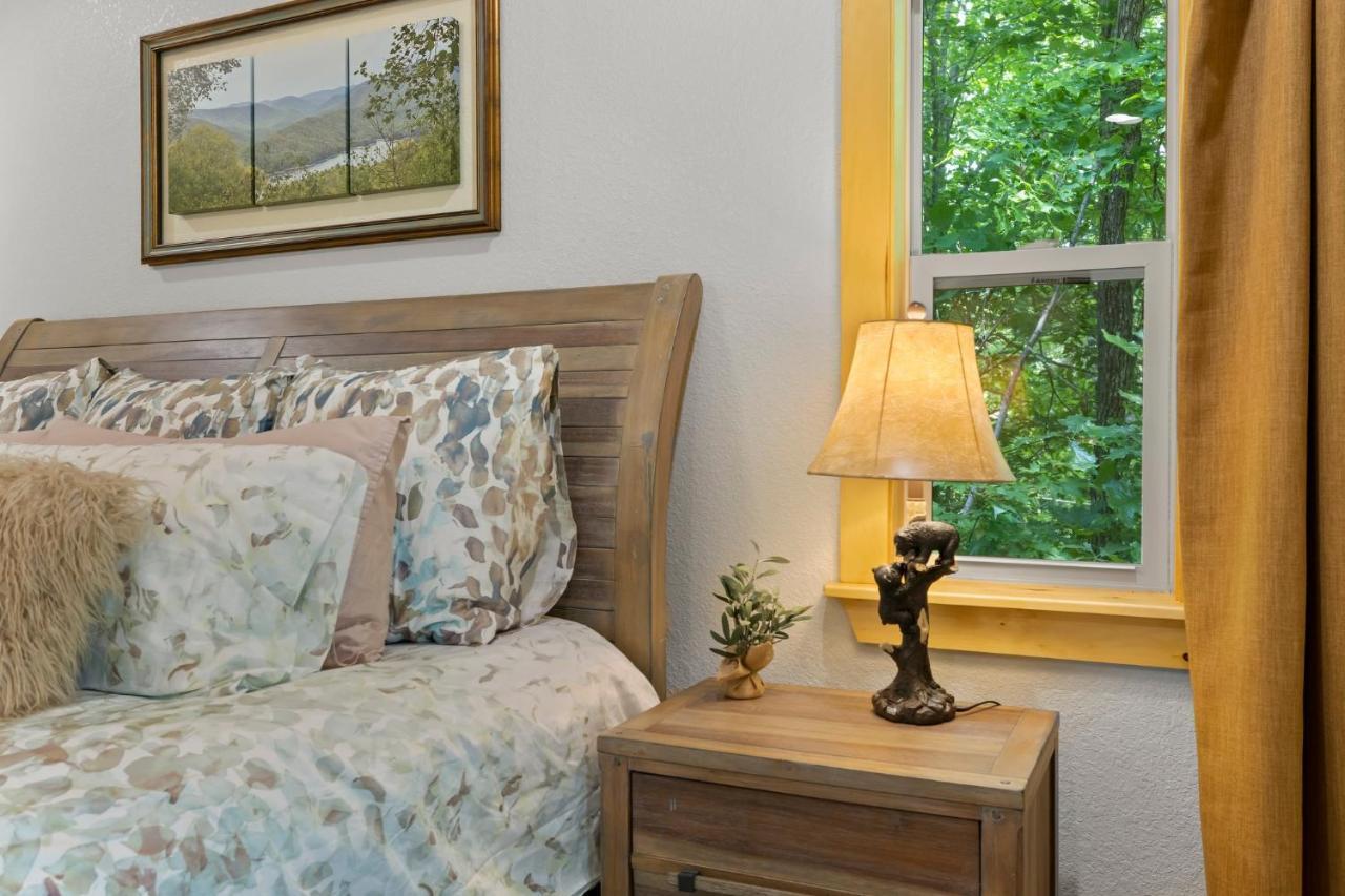 Stunning Views, Superb Atmosphere, Modern Amenities, In The Middle Of Nature Bryson City Eksteriør bilde