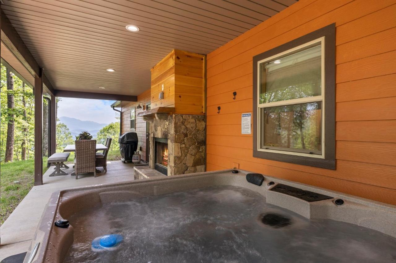Stunning Views, Superb Atmosphere, Modern Amenities, In The Middle Of Nature Bryson City Eksteriør bilde