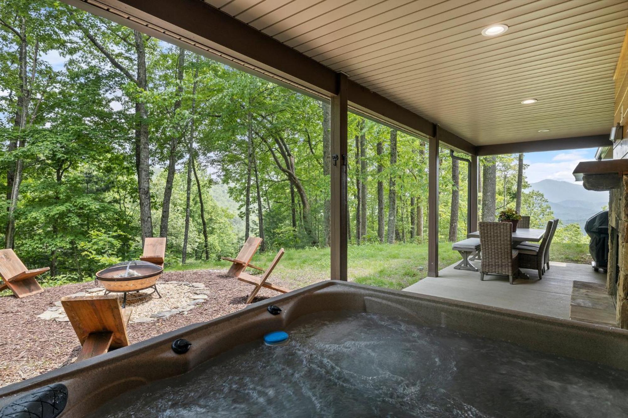 Stunning Views, Superb Atmosphere, Modern Amenities, In The Middle Of Nature Bryson City Eksteriør bilde